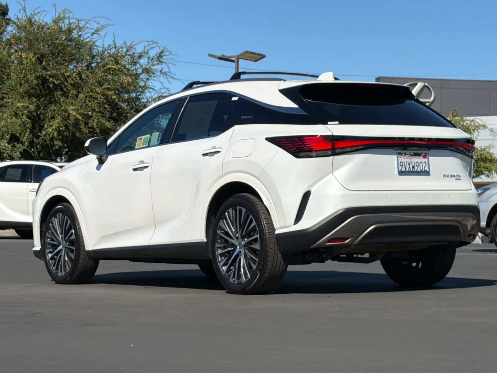 Certified 2025 Lexus RX 350 w/ Convenience Package AWD/4WD image 7