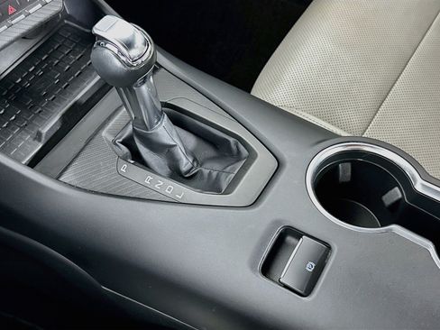 Used 2024 Ford Mustang Premium RWD image 24