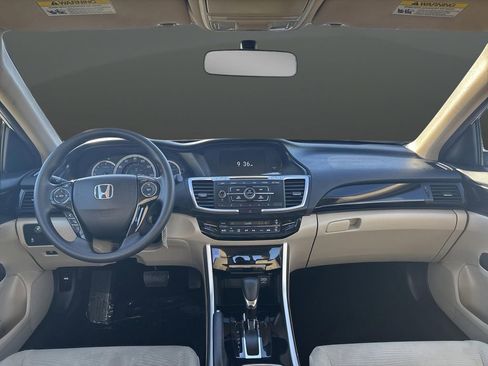 Used 2017 Honda Accord LX image 5