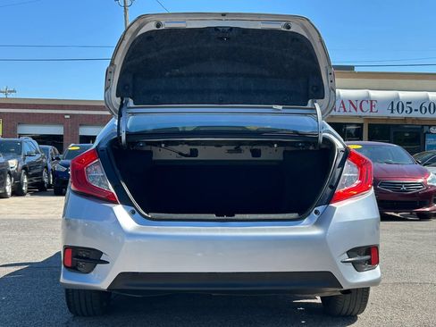 Used 2017 Honda Civic EX image 38