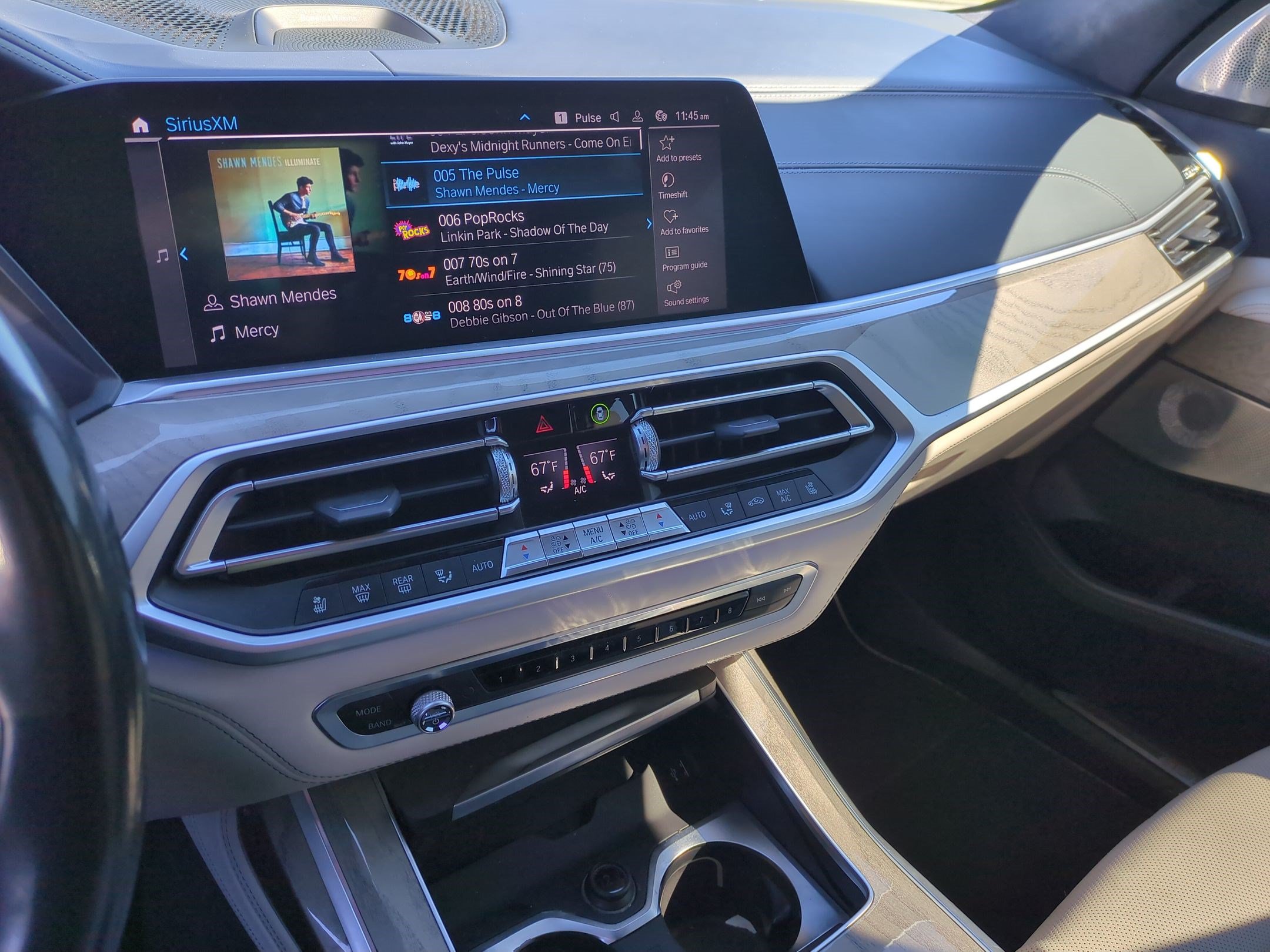 Used 2020 BMW X7 M50i w/ Dynamic Handling Package AWD/4WD image 22