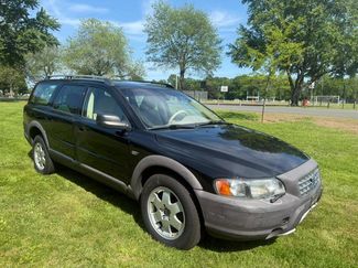 Used 2002 Volvo V70 Cross Country image 1