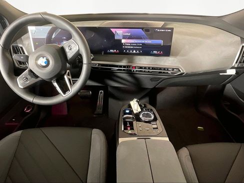 New 2026 BMW iX xDrive45 image 8