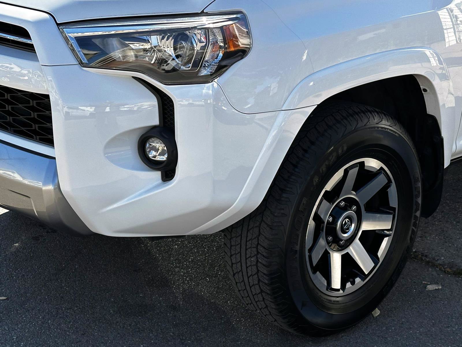 Certified 2023 Toyota 4Runner TRD Off-Road Premium w/ Moonroof Package AWD/4WD image 10