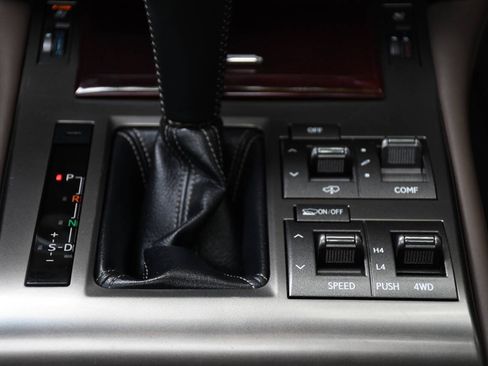 Used 2016 Lexus GX 460 Luxury AWD/4WD image 37