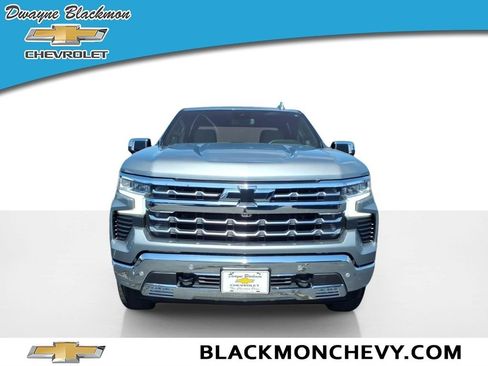 Used 2023 Chevrolet Silverado 1500 LTZ AWD/4WD image 8
