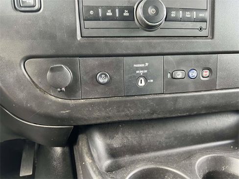 Used 2023 GMC Savana 2500 w/ Driver Convenience Package image 20
