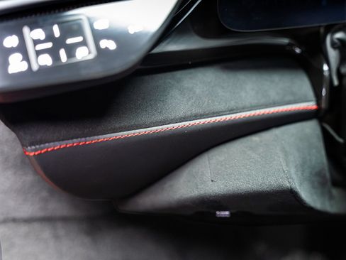 Used 2021 Ferrari SF90 Stradale AWD/4WD image 79