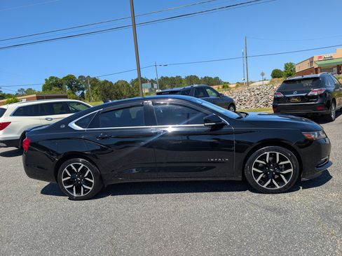 Used 2018 Chevrolet Impala LT image 4