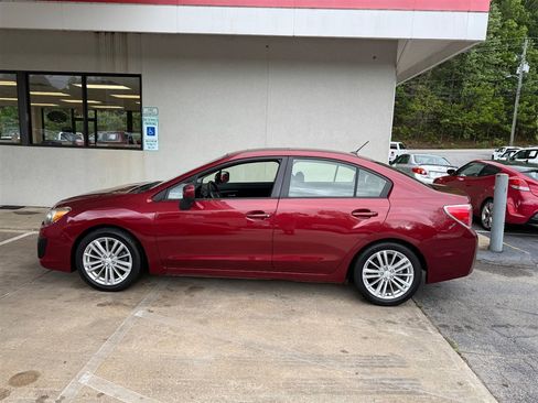 Used 2013 Subaru Impreza 2.0i Premium AWD/4WD image 12