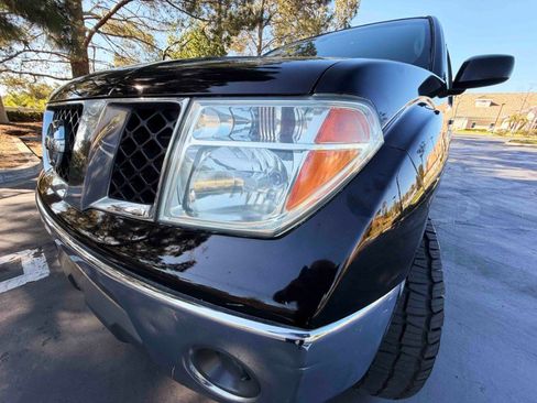 Used 2006 Nissan Frontier SE w/ (P01) Power Pkg image 9