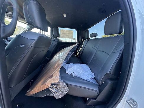 New 2024 RAM 2500 Tradesman w/ Chrome Appearance Group image 18