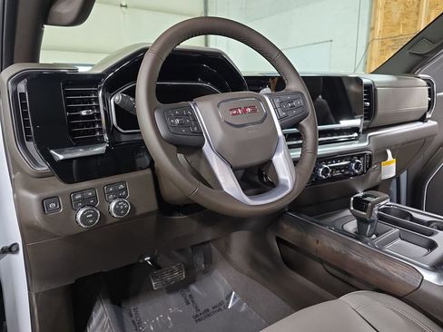 New 2026 GMC Sierra 1500 SLT w/ SLT Premium Plus Package AWD/4WD image 15