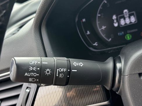 Used 2022 Honda Accord Sport image 22