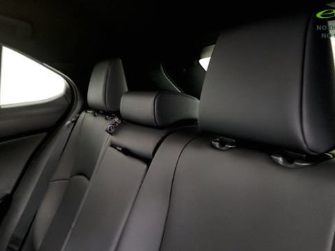 Used 2025 Lexus UX 300h FWD image 44