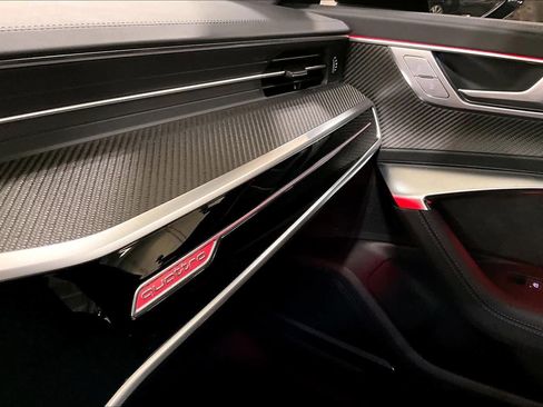 Used 2025 Audi RS 6 performance image 28