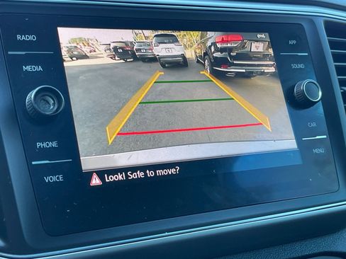 Used 2018 Volkswagen Atlas Launch Edition image 43