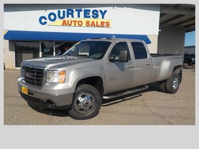 Used 2009 GMC Sierra 3500 SLT w/ SLT Convenience Package
