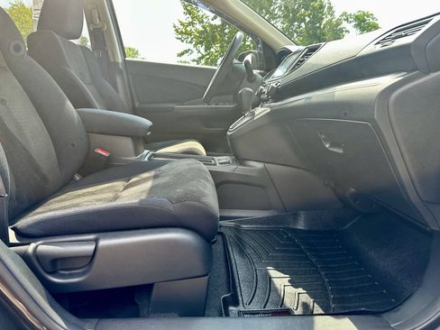 Used 2016 Honda CR-V EX image 14