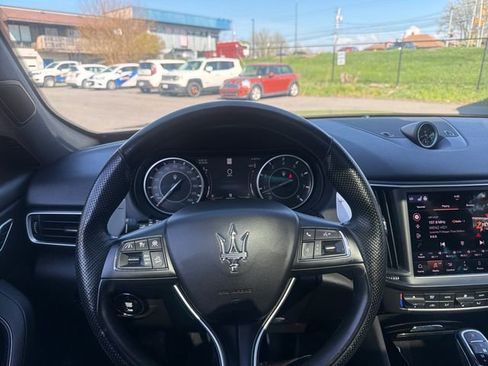 Used 2023 Maserati Levante Modena AWD/4WD image 45