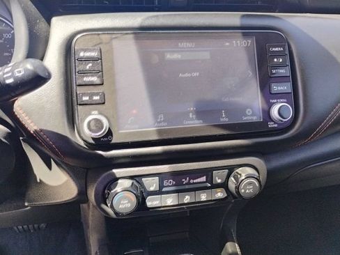 Used 2024 Nissan Kicks SR w/ SR Premium Package FWD image 19