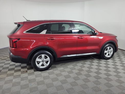 Used 2022 Kia Sorento LX FWD image 10