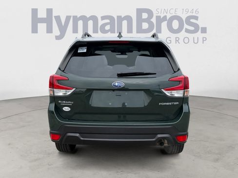 Certified 2023 Subaru Forester Premium image 4
