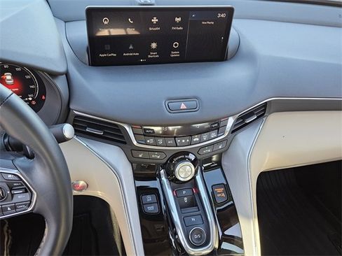 Certified 2025 Acura TLX w/ Technology Package image 17