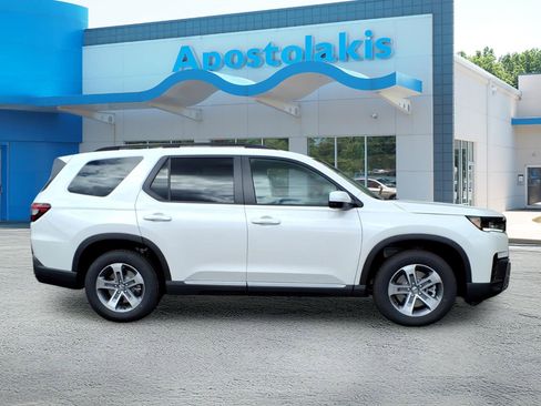 New 2026 Honda Pilot EX-L image 2
