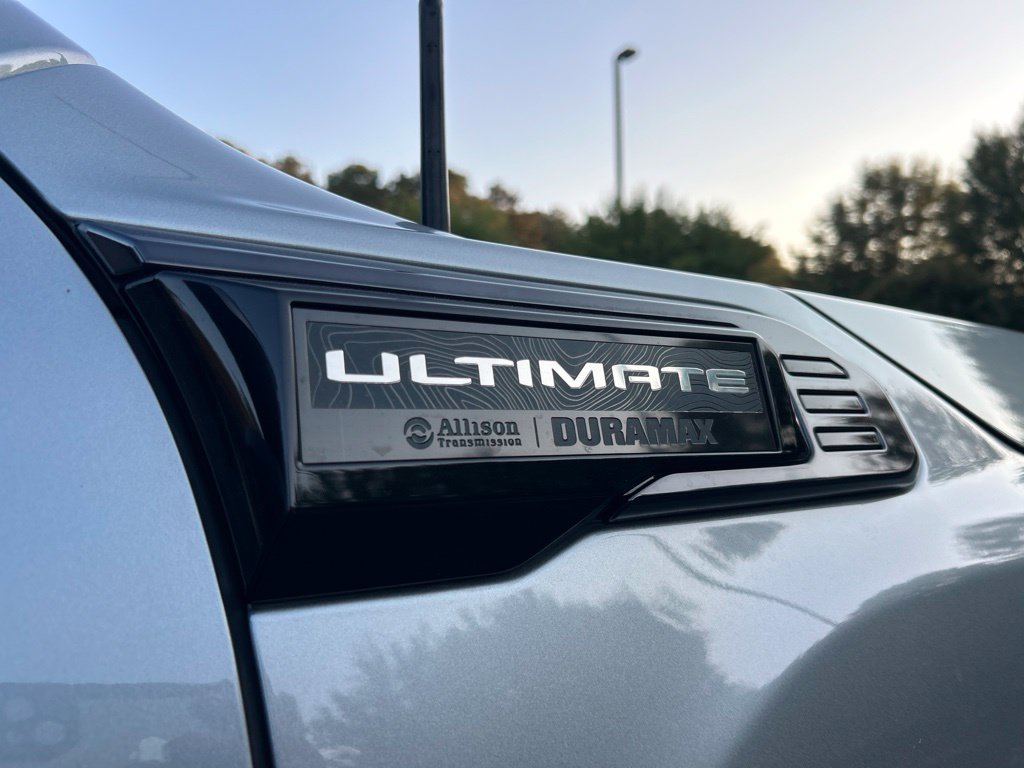 Used 2024 GMC Sierra 3500 Denali Ultimate AWD/4WD image 29