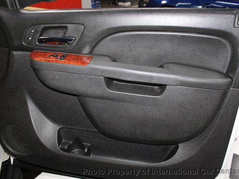 Used 2014 Chevrolet Tahoe LT image 22