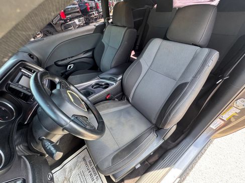 Used 2016 Dodge Challenger R/T RWD image 15