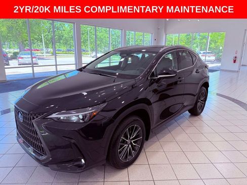 Used 2024 Lexus NX 350 AWD image 3