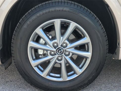 Used 2025 MAZDA CX-5 AWD 2.5 S w/ Preferred Package image 23