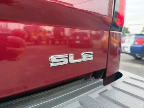 Used 2014 GMC Sierra 1500 SLE w/ SLE Value Package AWD/4WD image 11