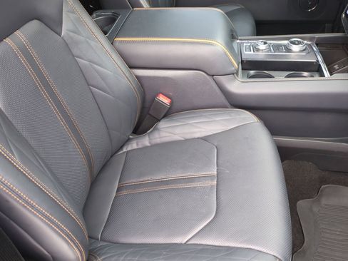 Certified 2023 Ford Expedition Max Platinum image 30