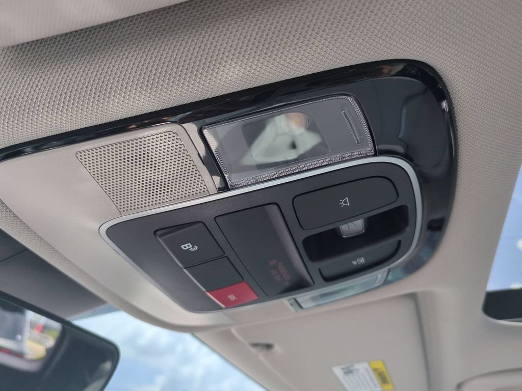 New 2026 Hyundai Tucson Limited FWD image 25