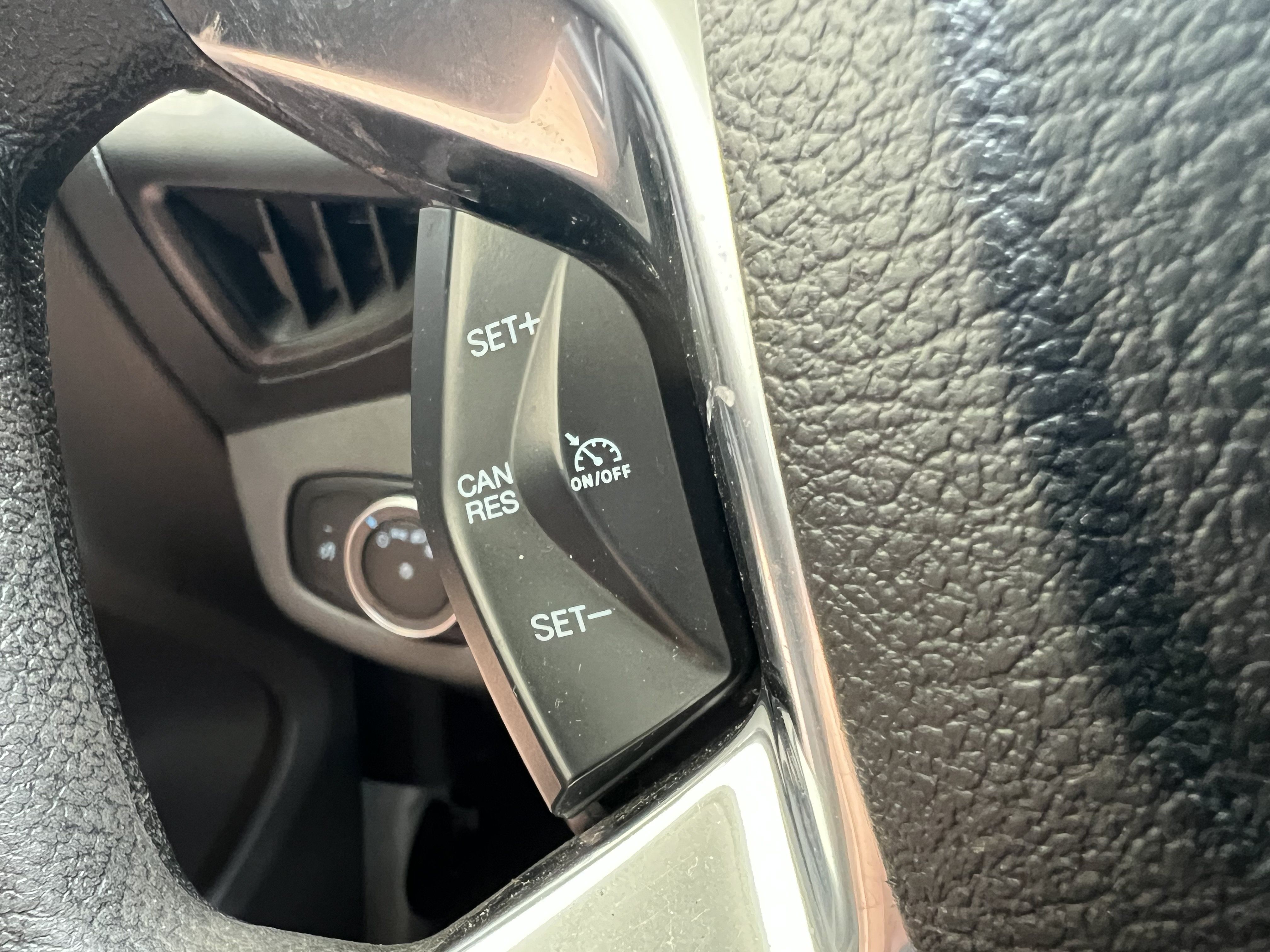 Used 2020 Ford Transit Connect XL FWD image 35