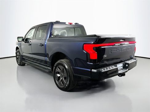 Used 2024 Ford F150 Lightning Lariat image 5