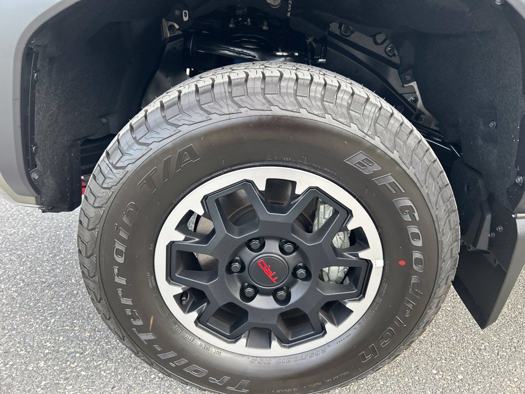 New 2026 Toyota Tacoma TRD Off-Road AWD/4WD image 28