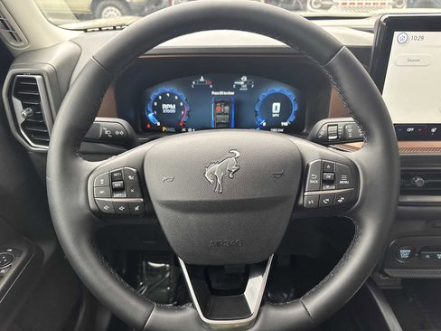 Used 2025 Ford Bronco Sport Outer Banks image 23