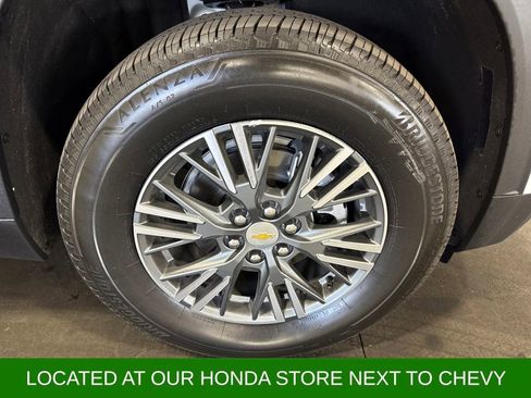 Certified 2024 Chevrolet Traverse LT image 32