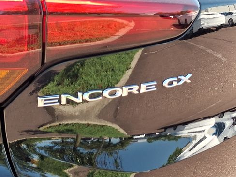 Used 2023 Buick Encore GX Essence w/ Experience Buick Package FWD image 31