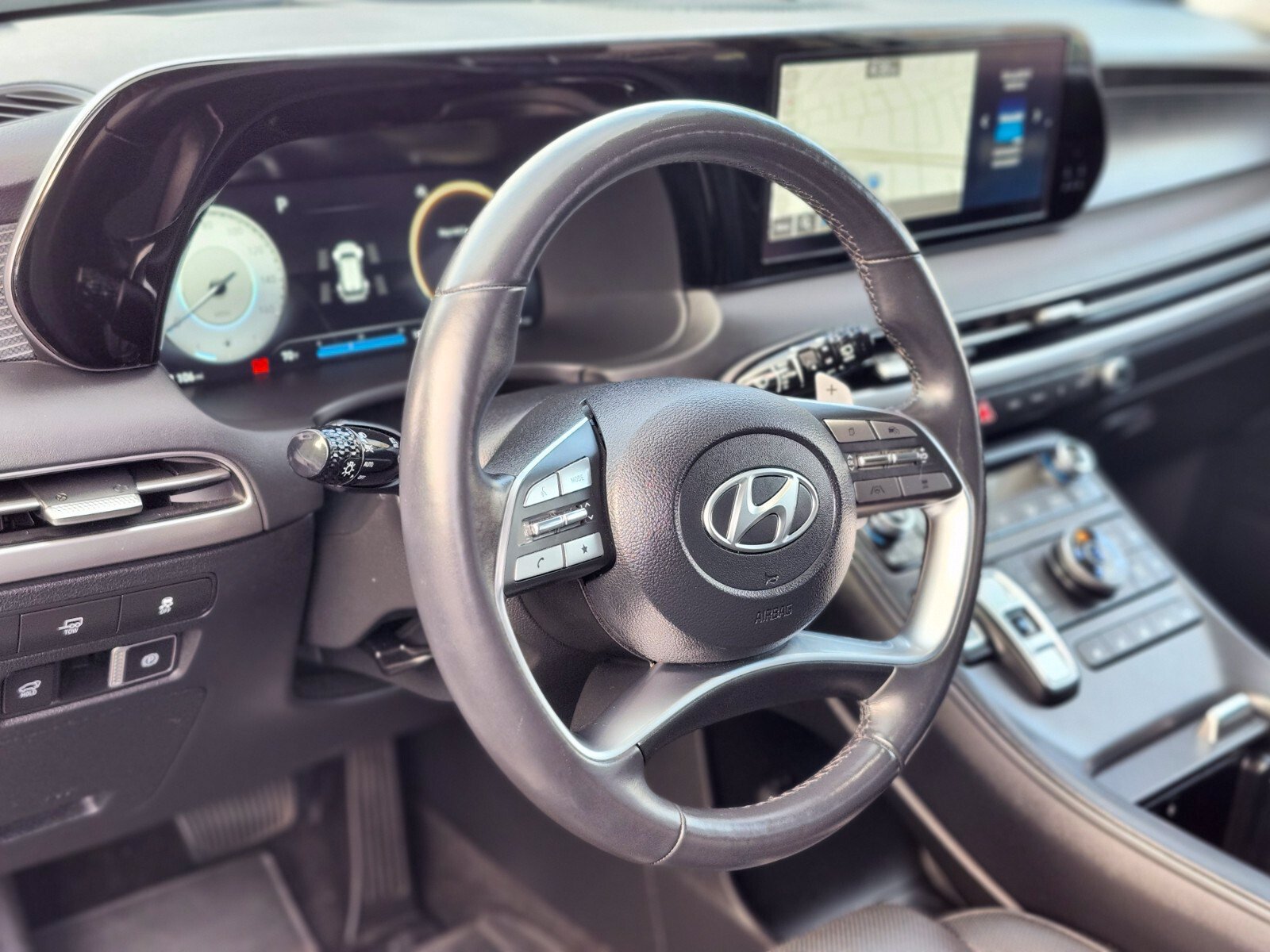 Certified 2023 Hyundai Palisade Limited AWD/4WD image 17