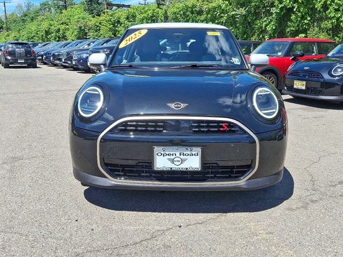 Used 2025 MINI Cooper S image 2