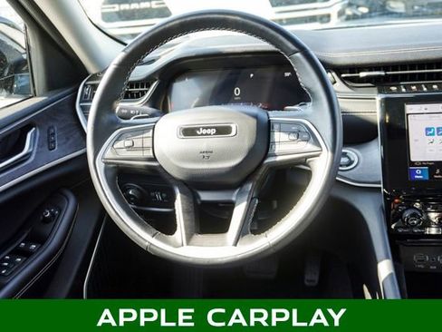 Used 2022 Jeep Grand Cherokee L Limited image 16