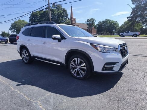Used 2020 Subaru Ascent Limited w/ Technology Package AWD/4WD image 7