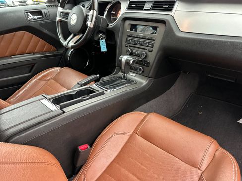 Used 2011 Ford Mustang GT image 15