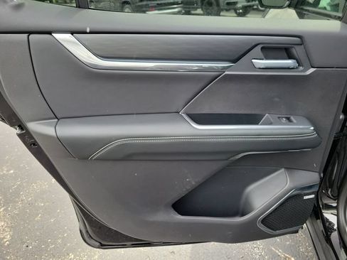 New 2026 GMC Acadia Elevation w/ Black Edition FWD image 14