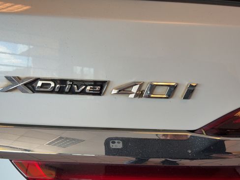 Used 2019 BMW X7 xDrive40i w/ Premium Package AWD/4WD image 43